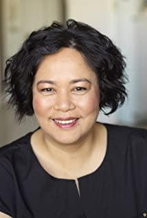 Dinah Gaston image