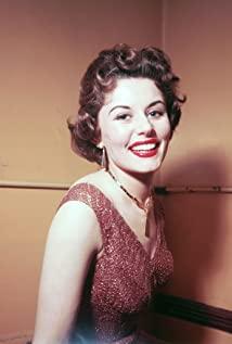 Eunice Gayson image