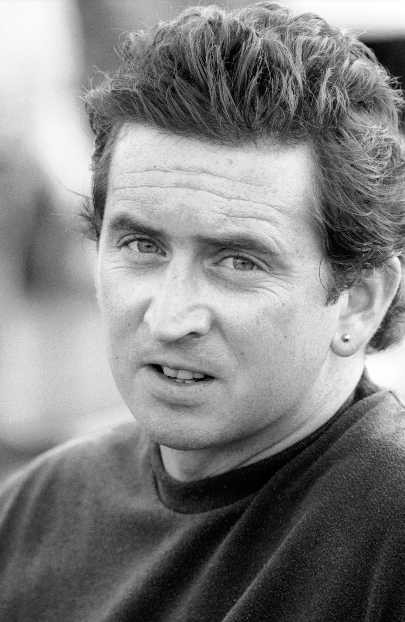 Donal Gibson image
