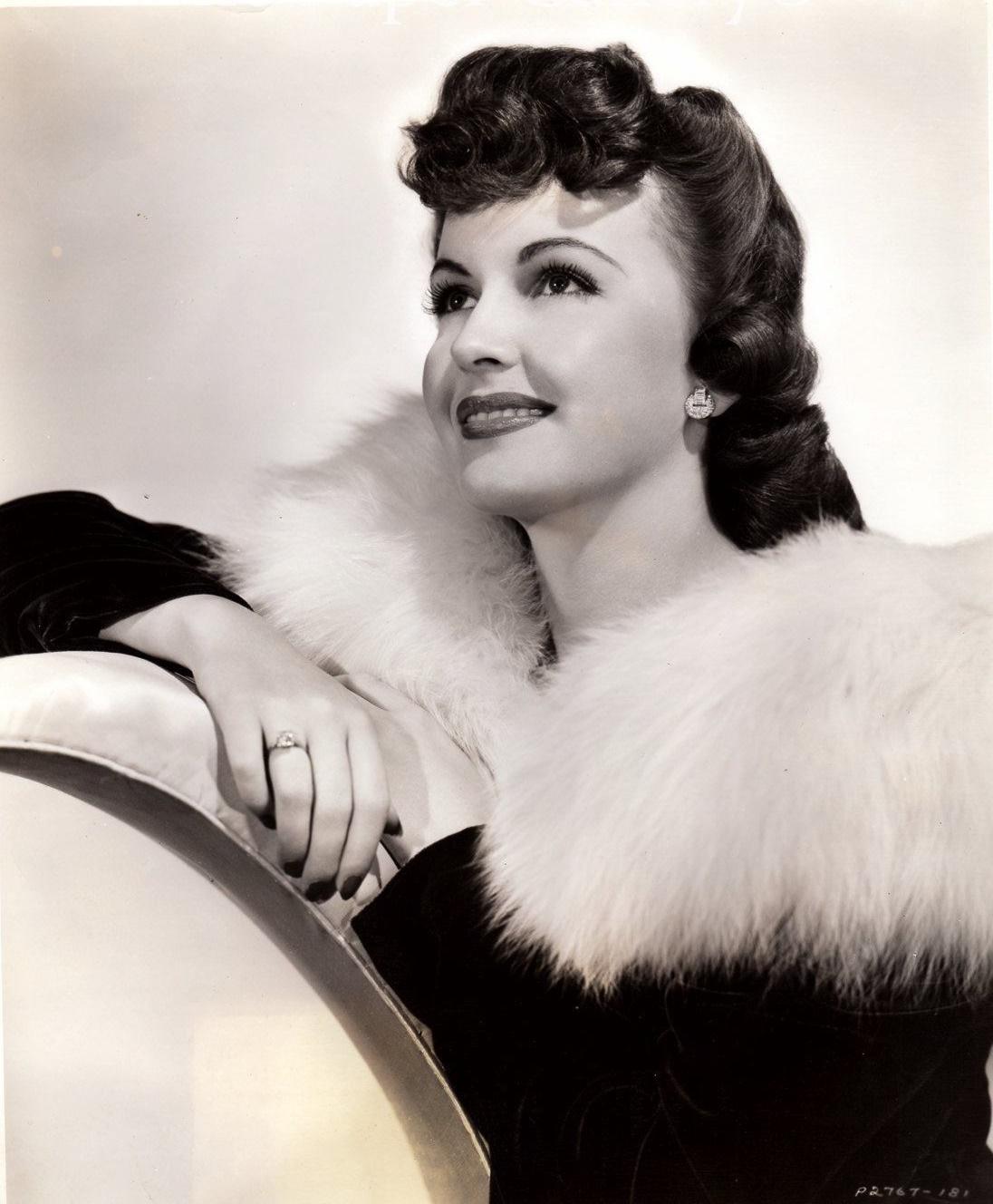 Frances Gifford image