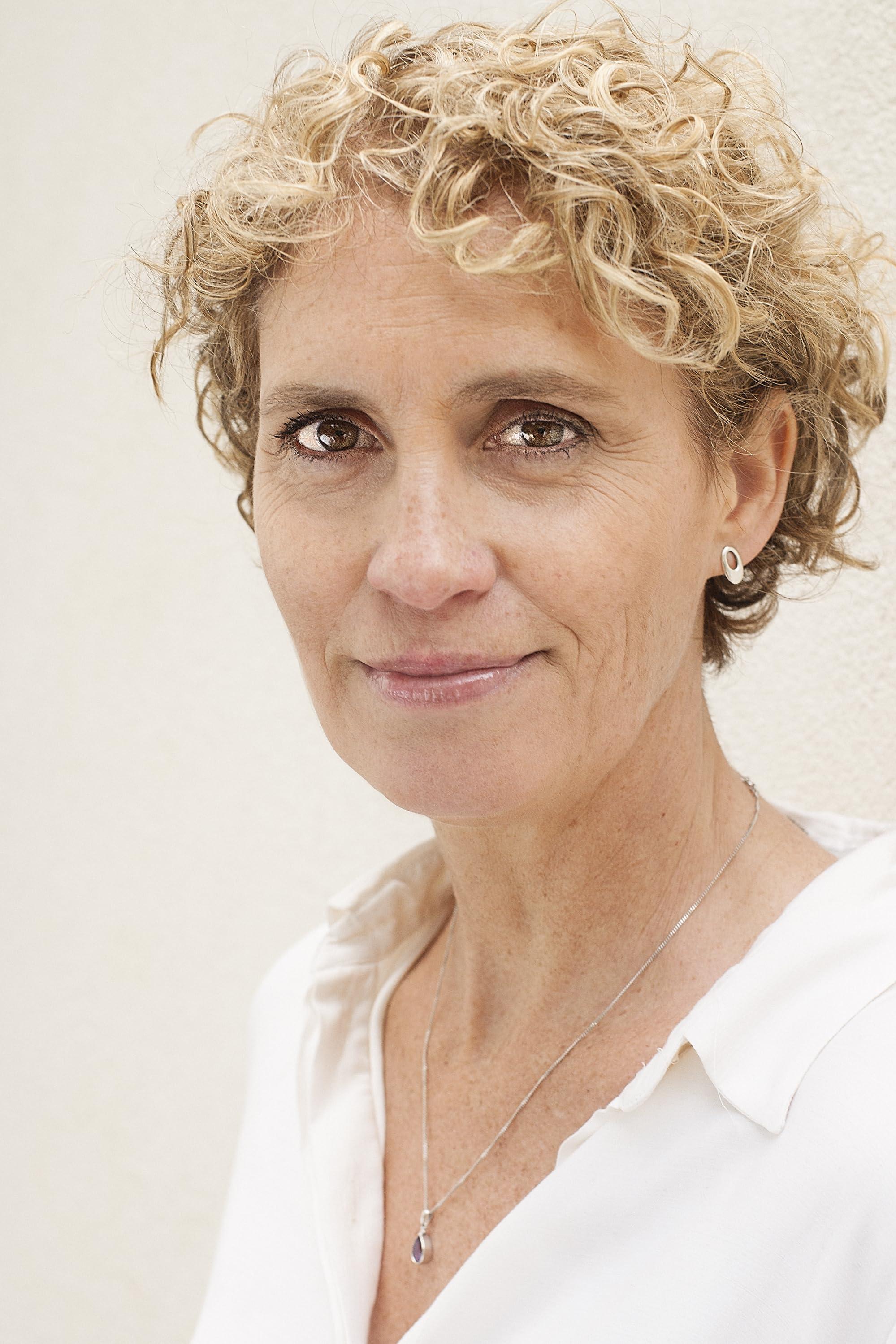 Fiona Gillies image