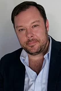 Michael Gladis image