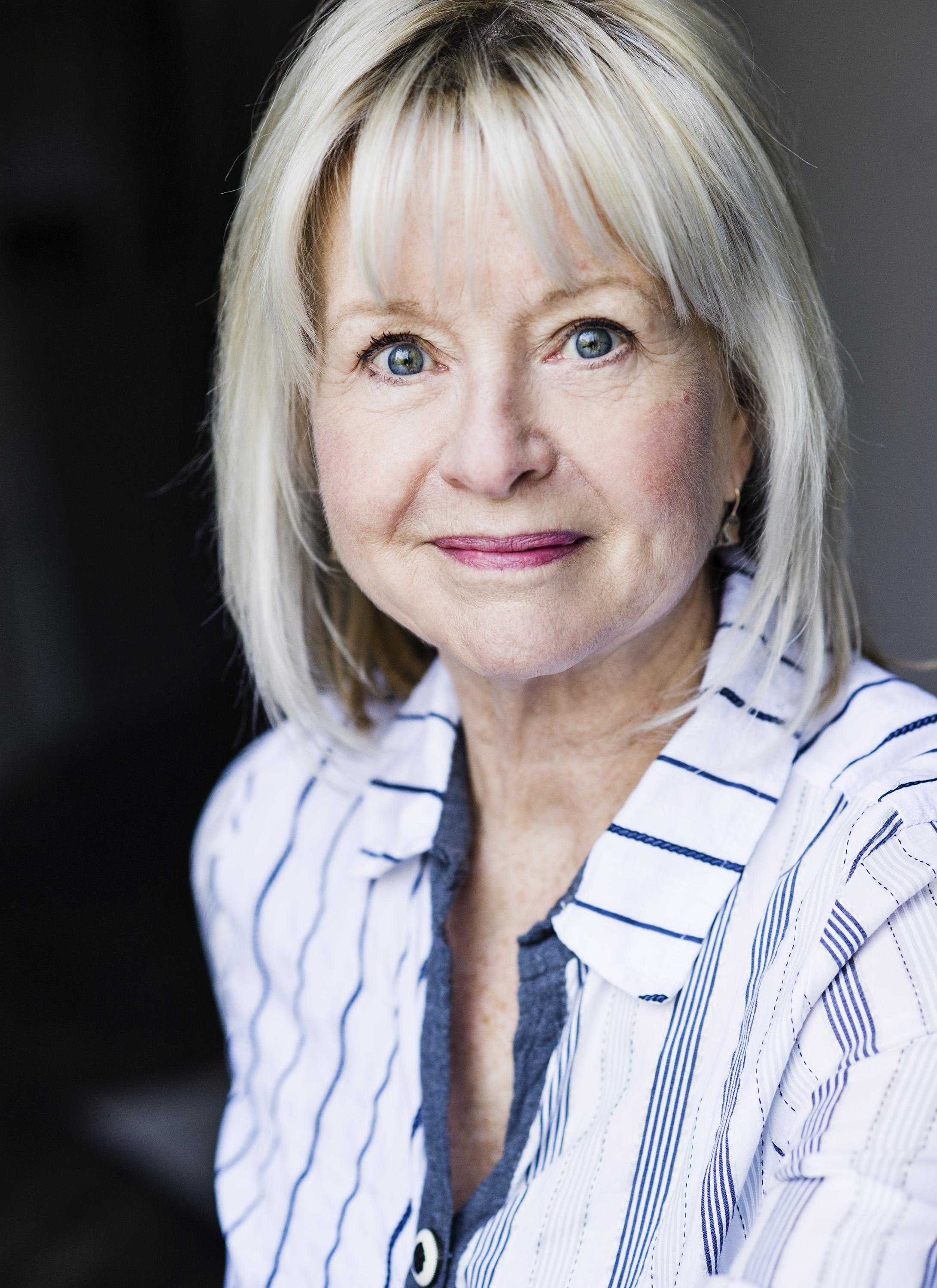 Liza Goddard image