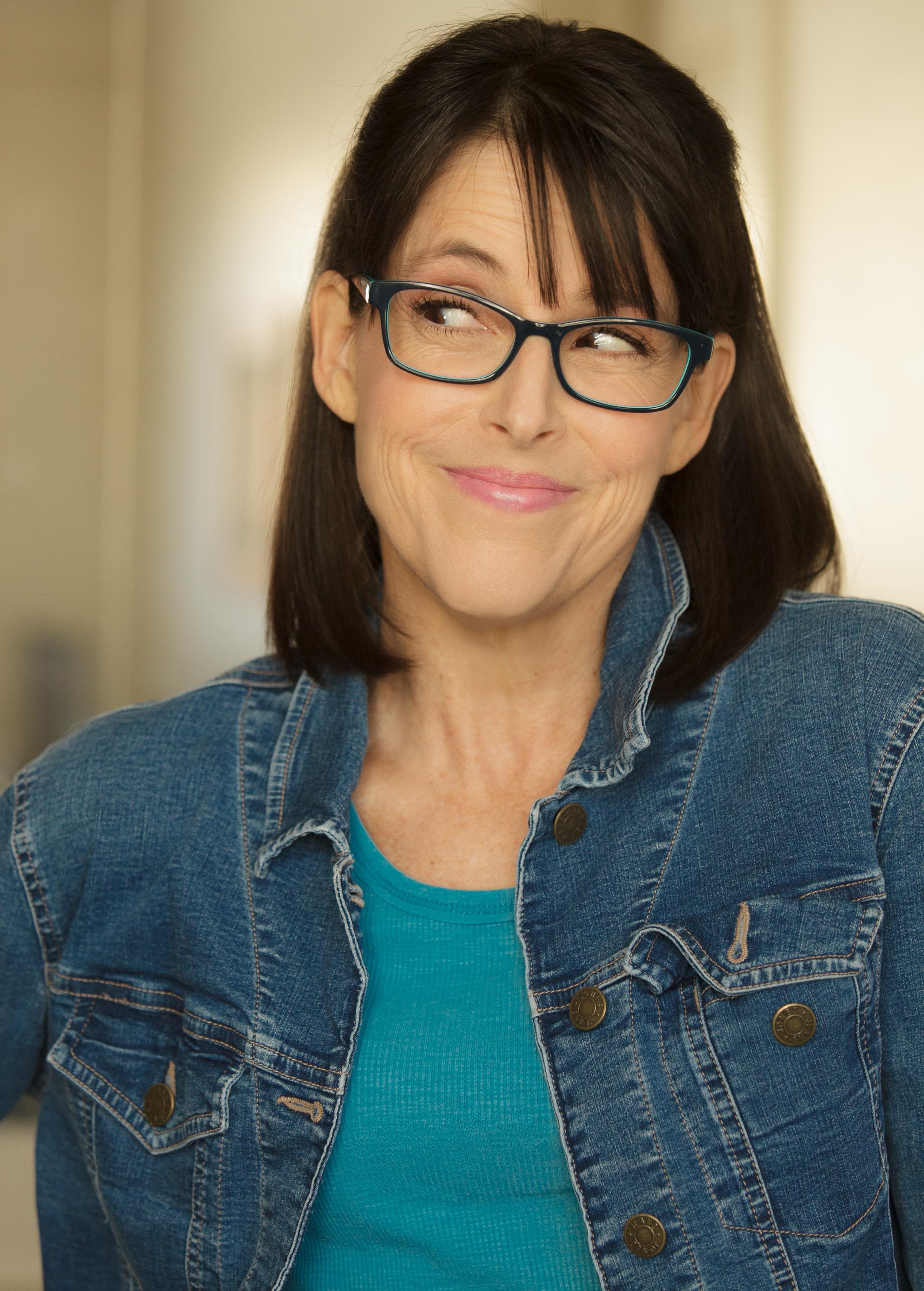 Lara Jill Miller image