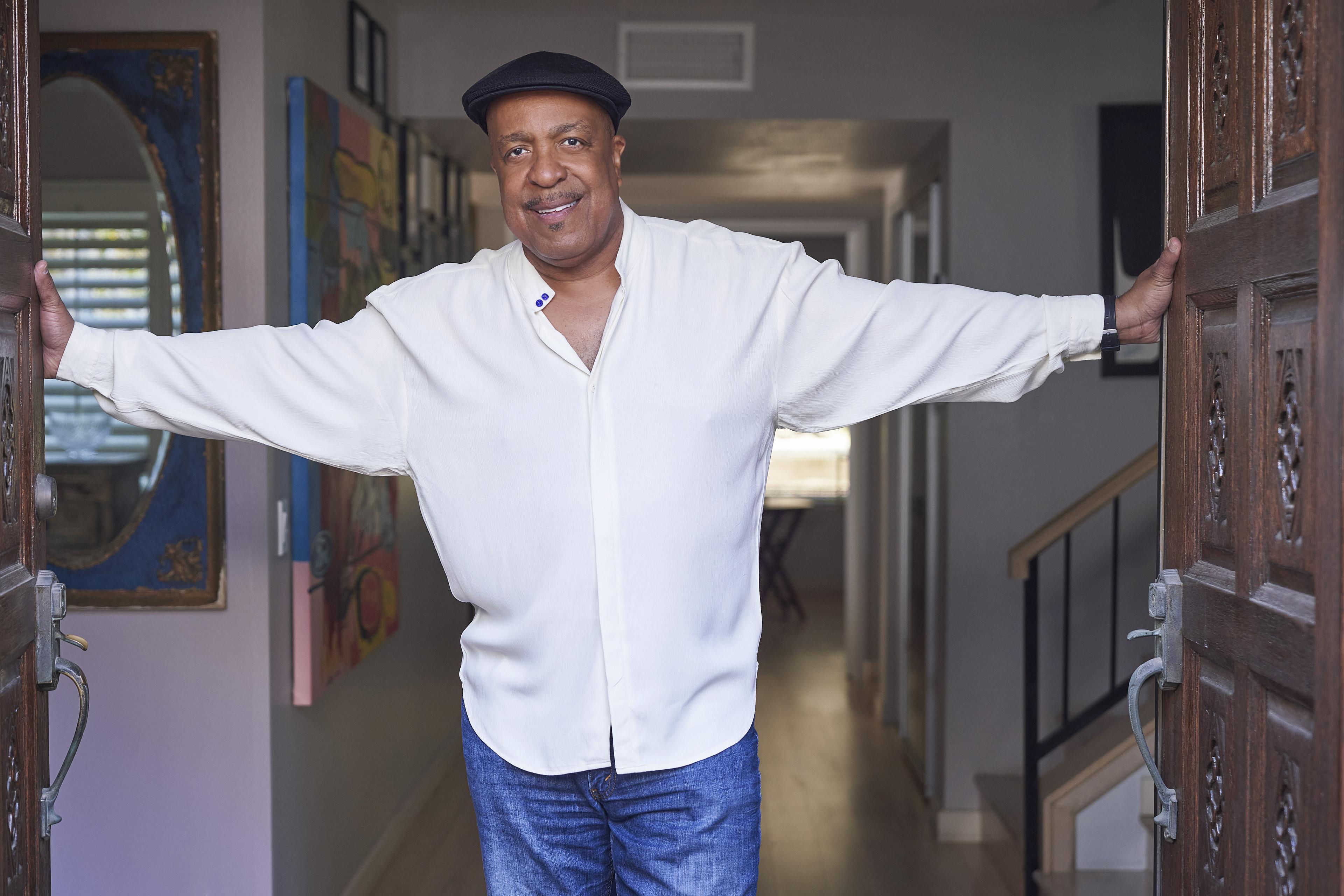 Robert Gossett image