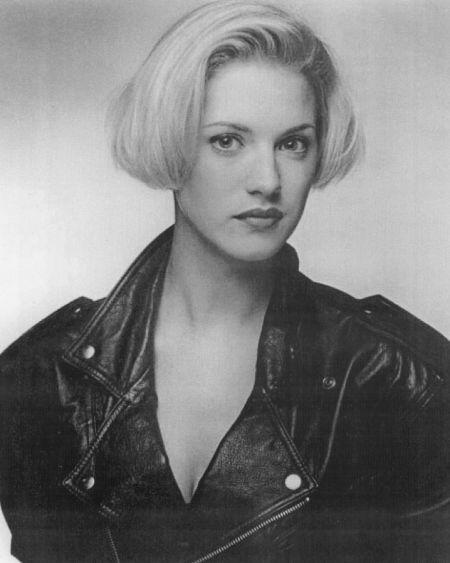 Robyn Griggs image