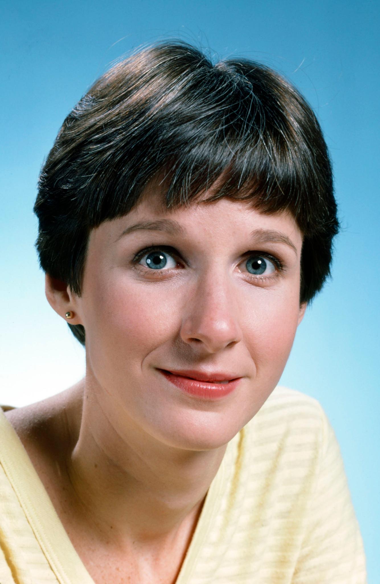 Mary Gross image