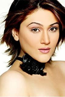 Eva Grover image