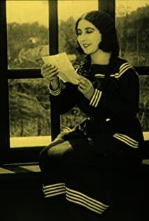 Leda Gys image