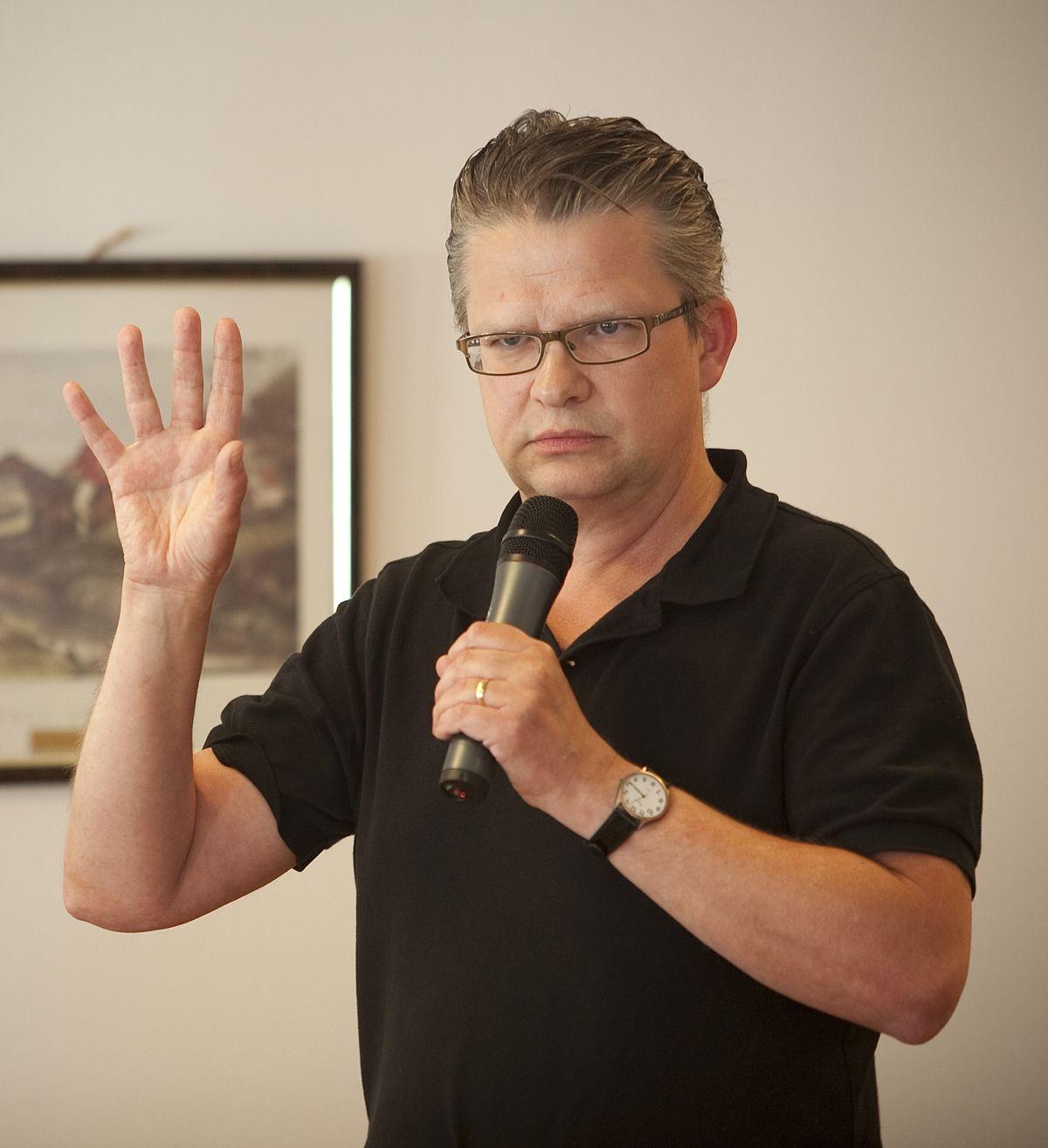 Benny Haag image