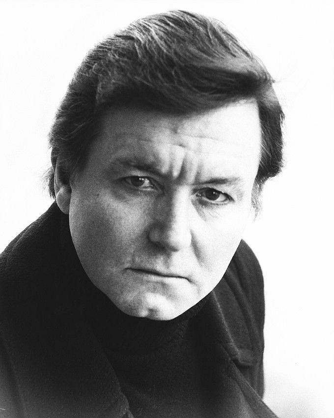 Kenneth Haigh image