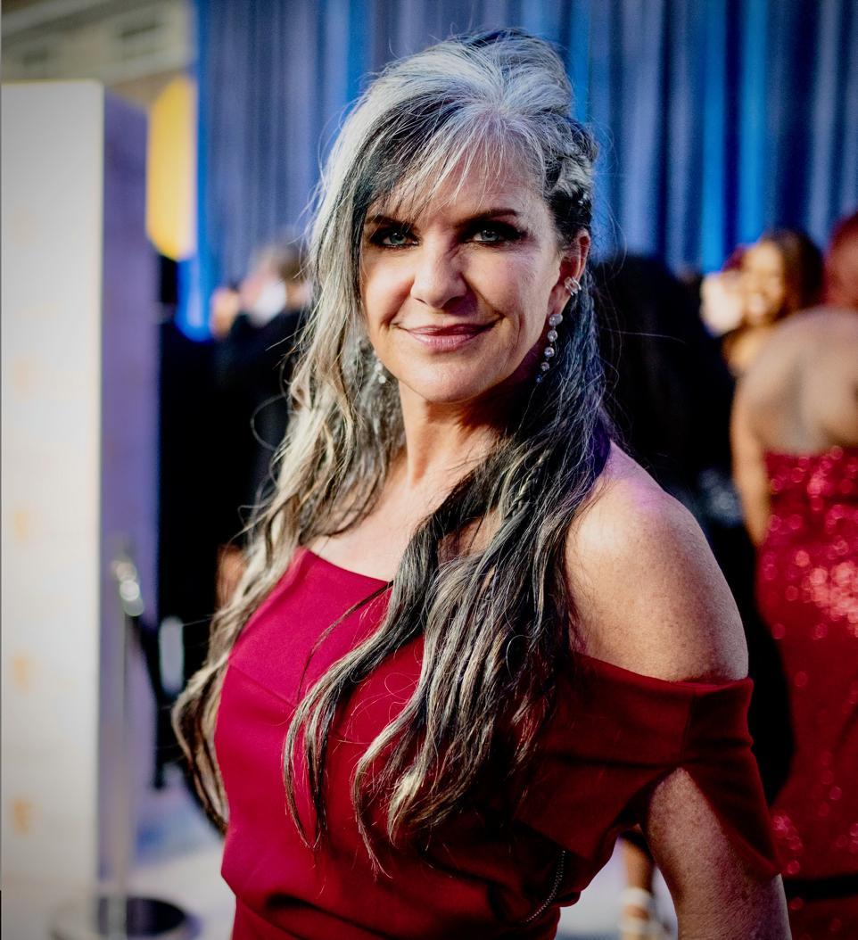 Jennifer Hale image