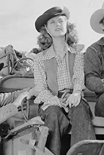 Ellen Hall image