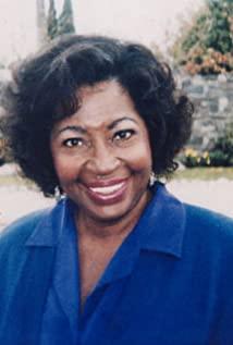 Lynn Hamilton image