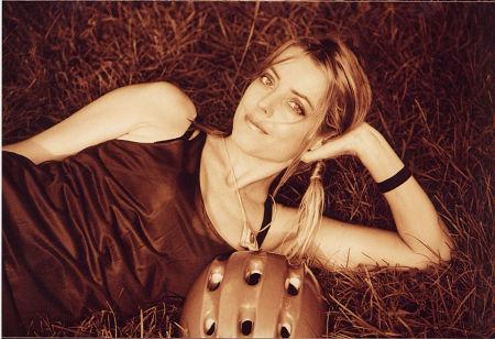 Juliet Hanlon image