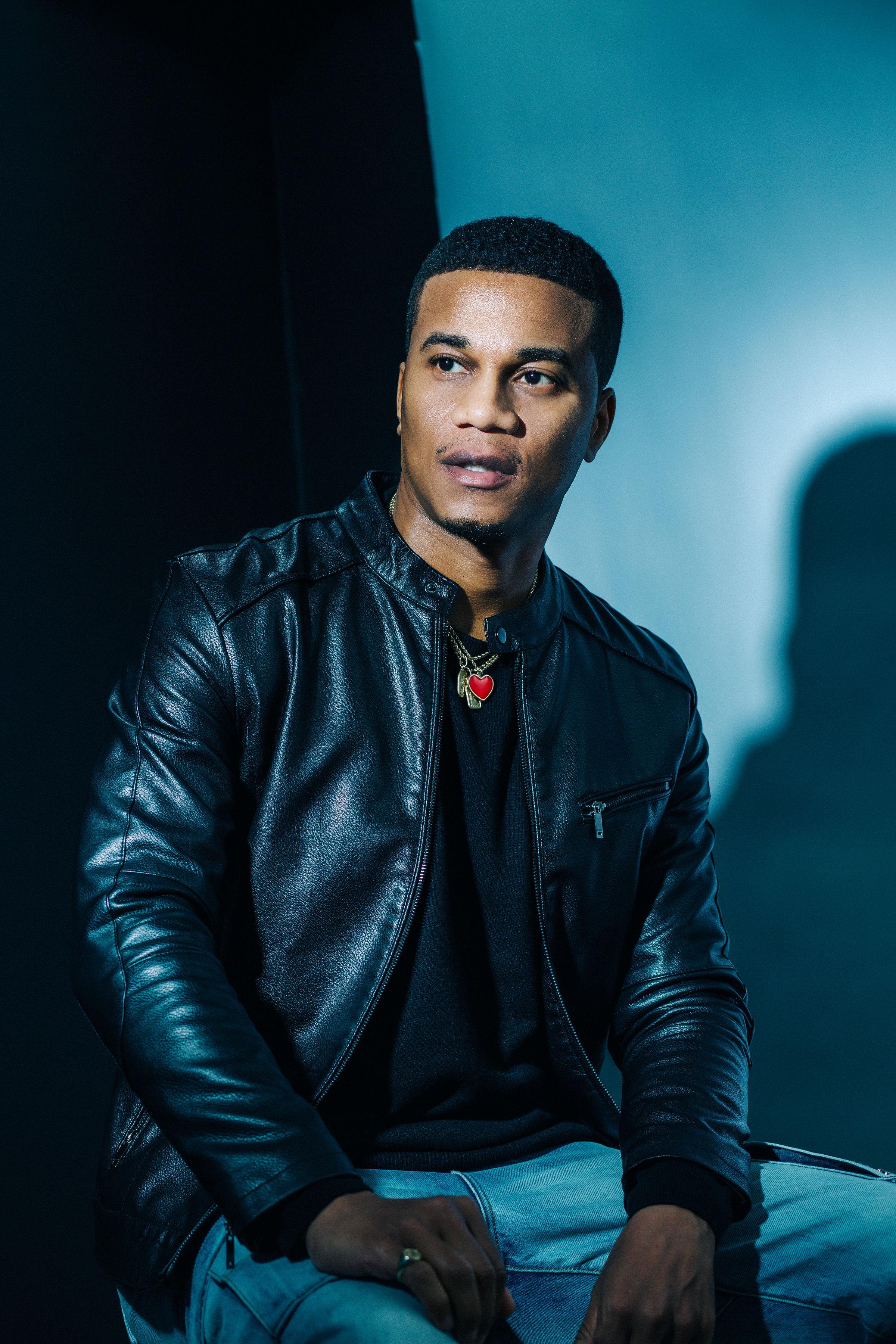 Cory Hardrict image