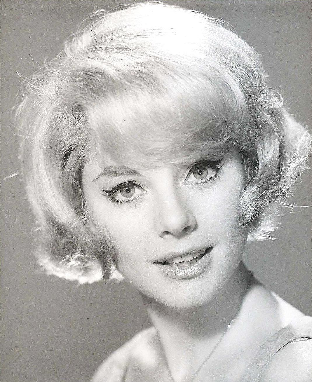 Sophie Hardy image