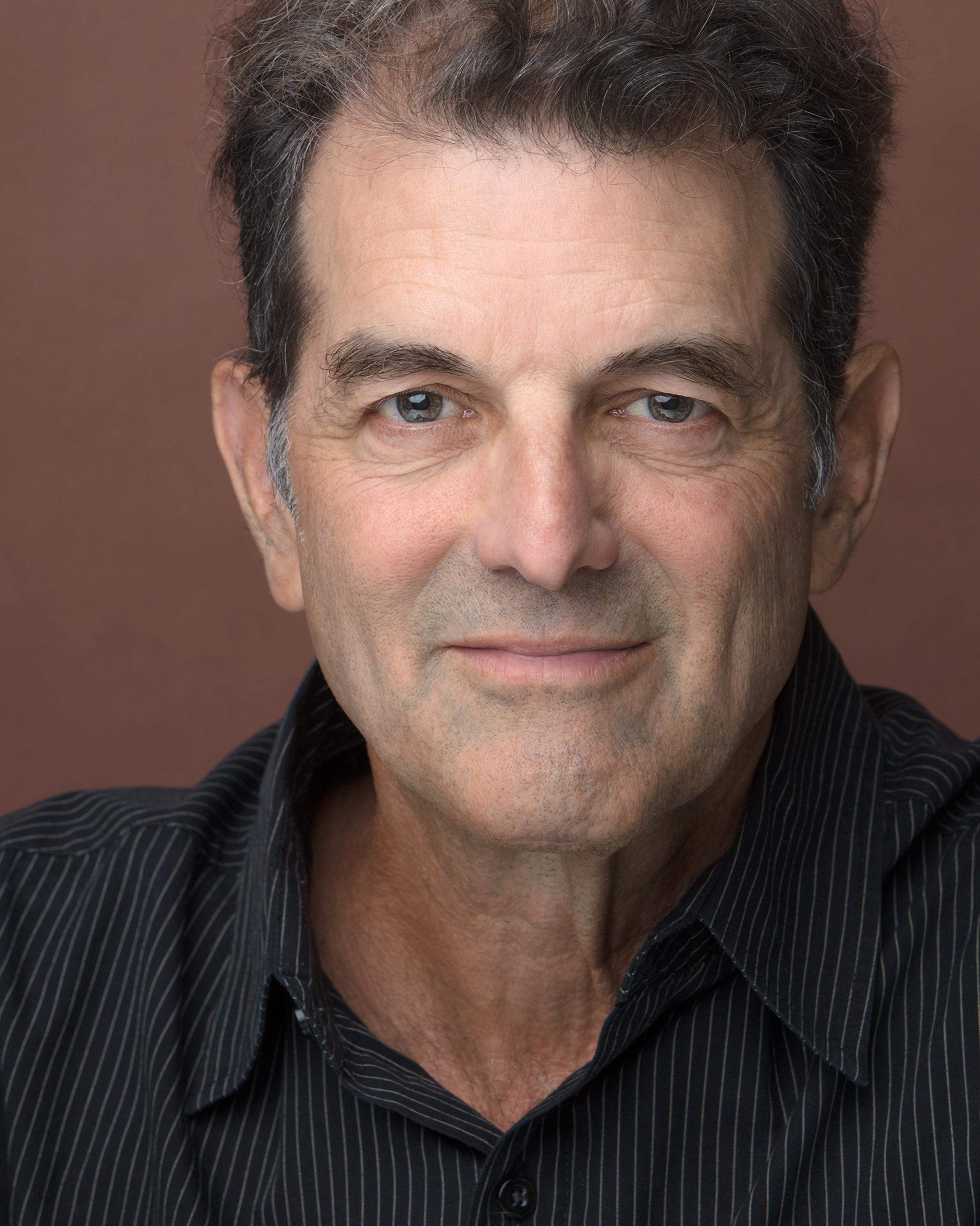 Mark Harelik image
