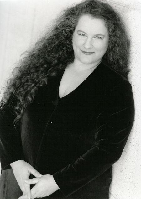 Katheryn Hecht image