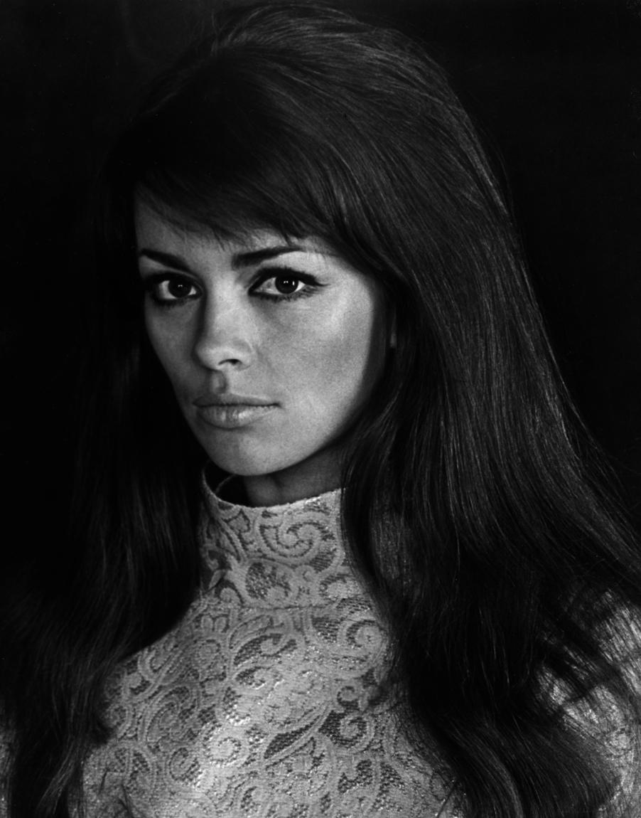 Astrid Heeren image