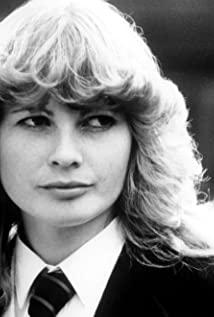 Dee Hepburn image