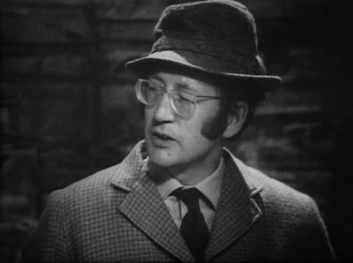 Bernard Hepton image