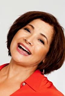 Bel Hernandez image