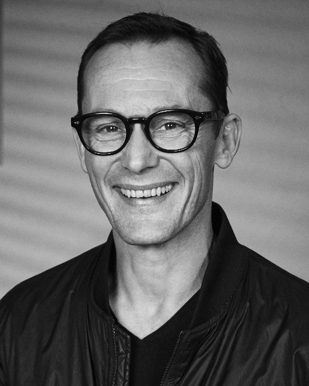 Måns Herngren image