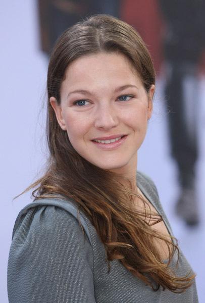 Hannah Herzsprung image