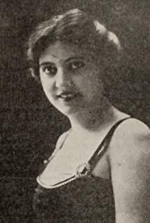 Maude Hill image
