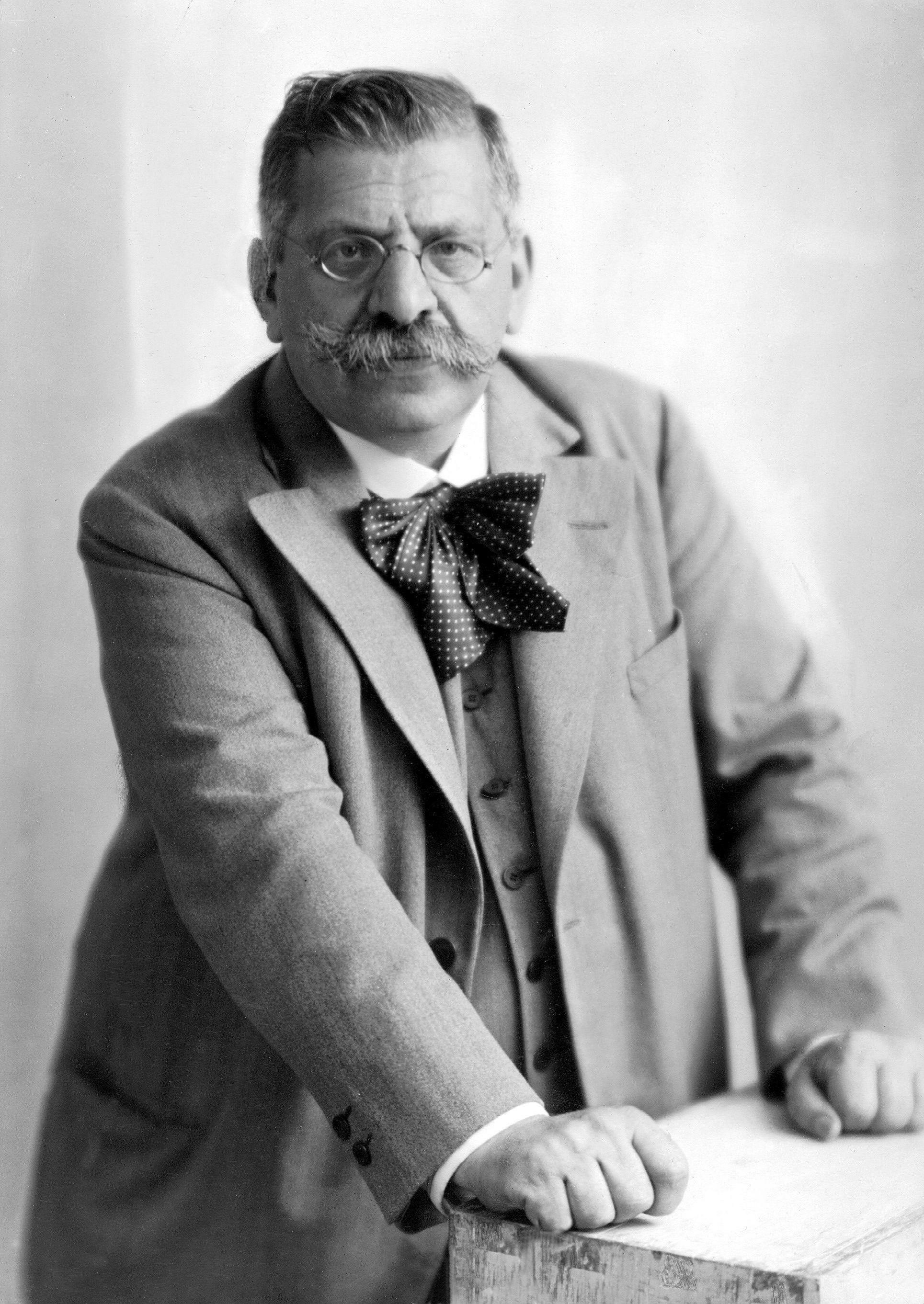 Magnus Hirschfeld image