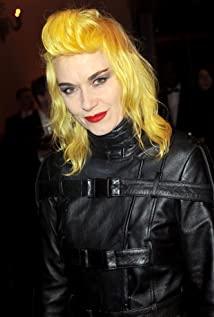 Pam Hogg image