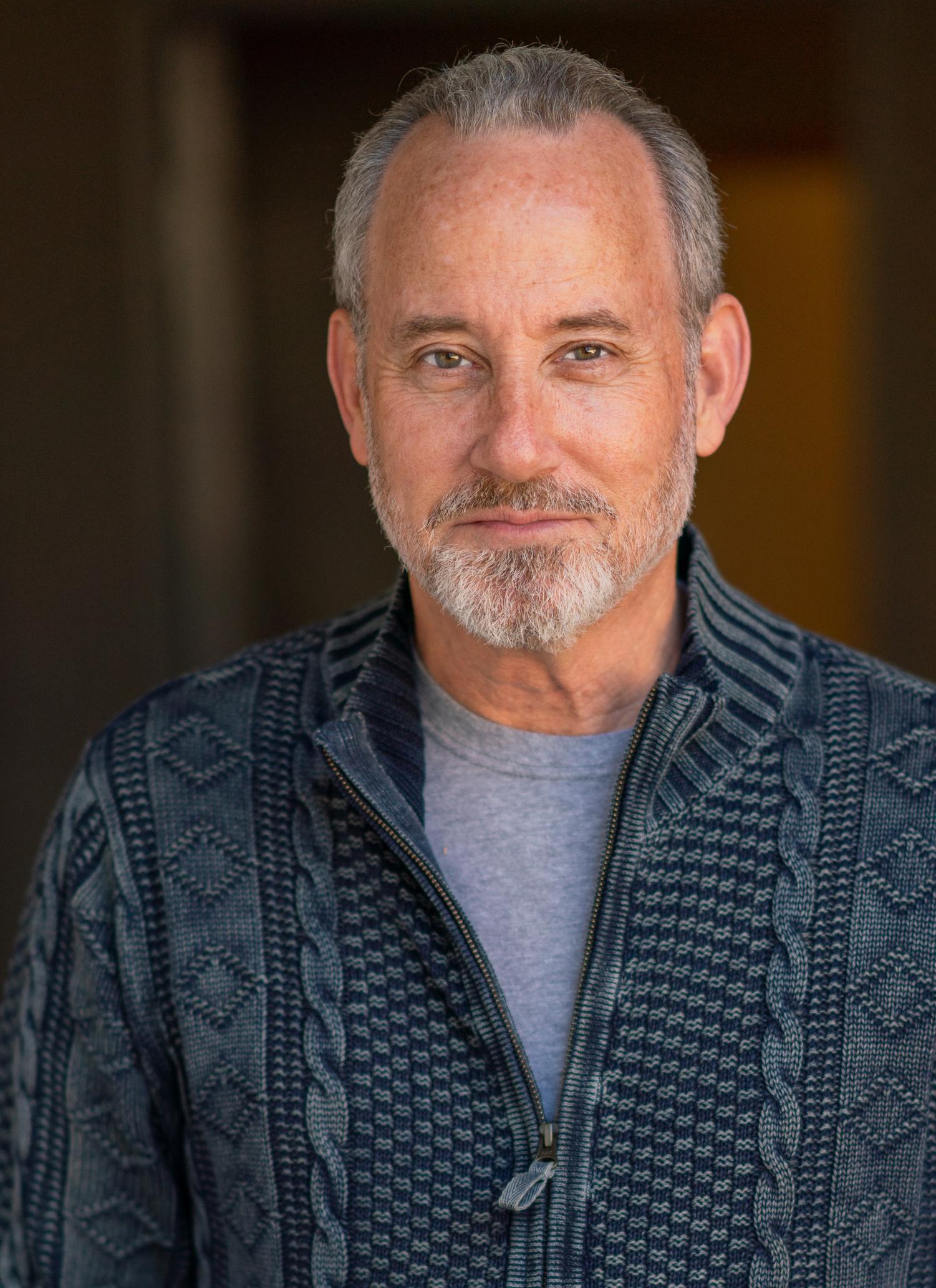 Jim Holmes image
