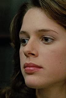 Natasha Hovey image