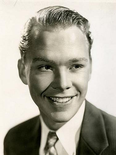 Kenneth Howell image