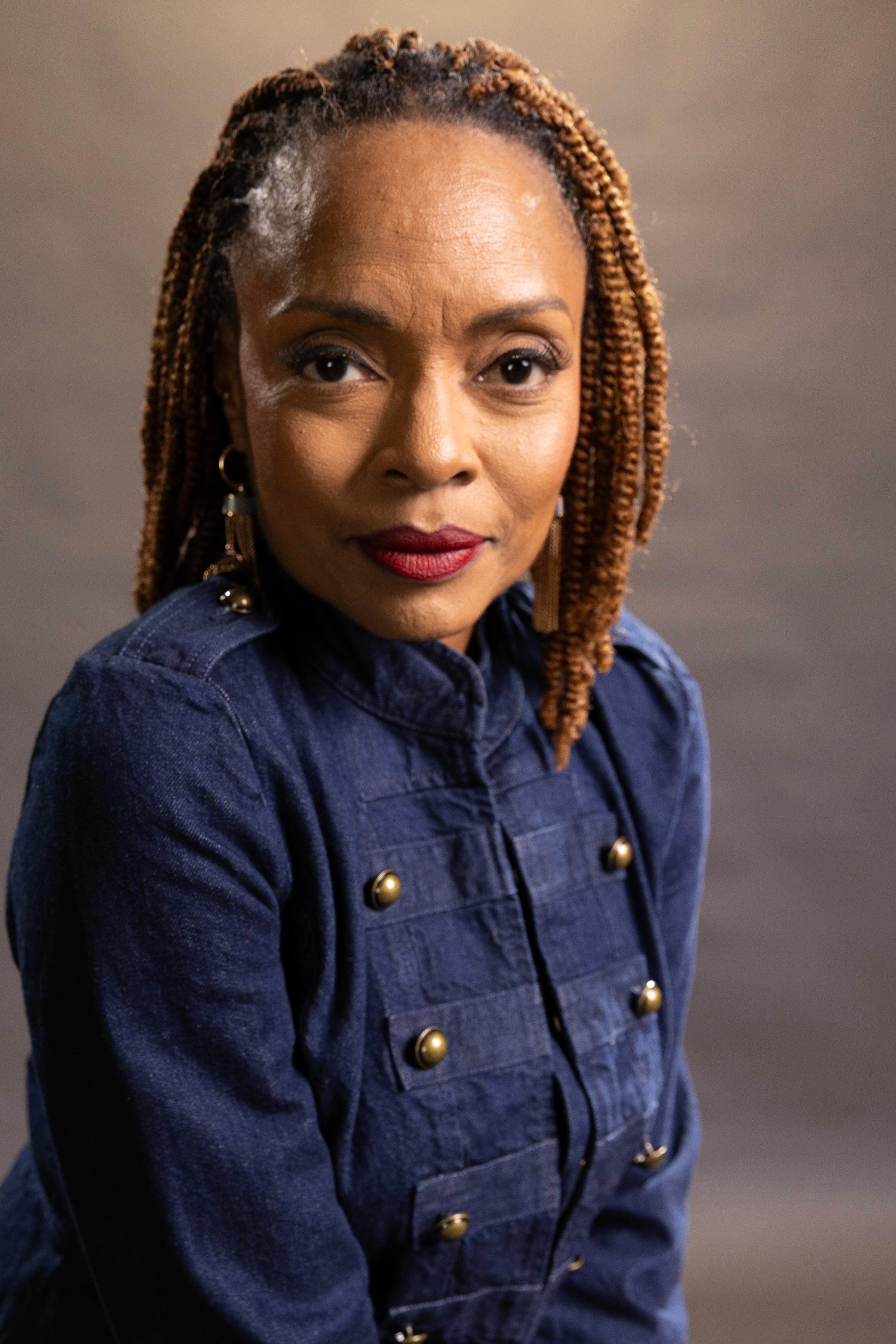 Maria Howell image