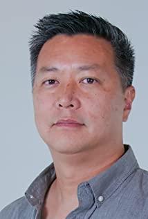 Tom Huang image