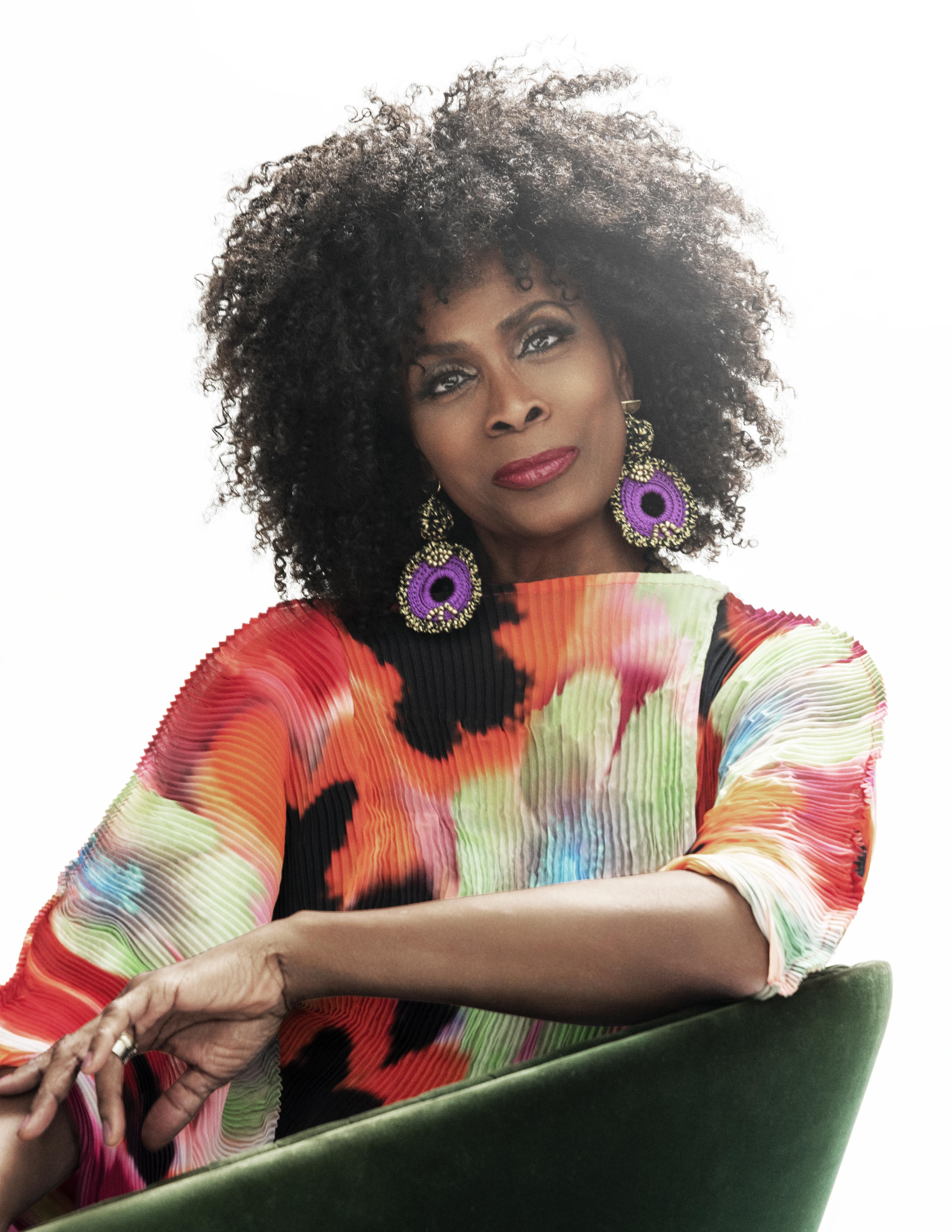 Janet Hubert image