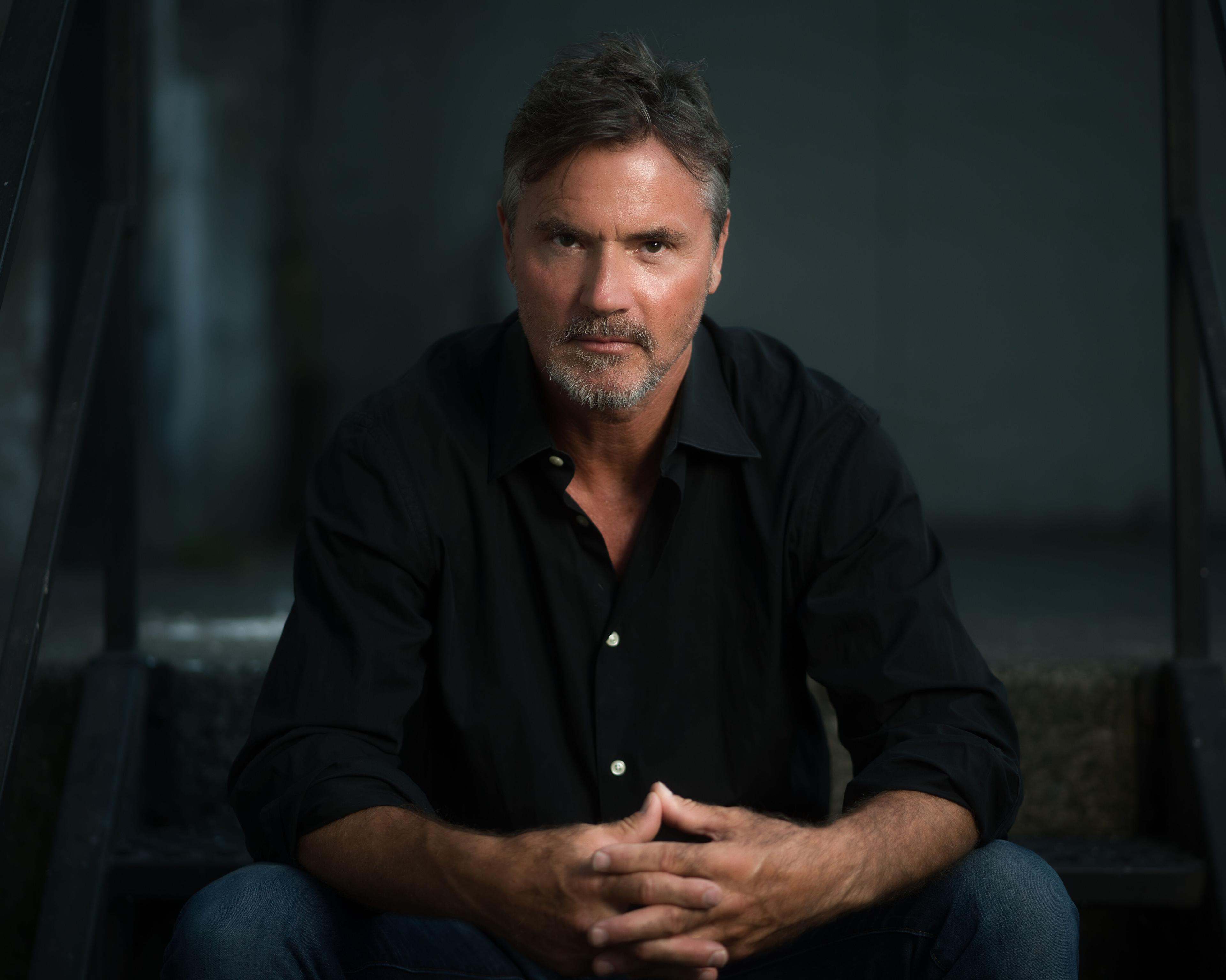 Mark Humphrey image