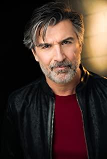 Vincent Irizarry image