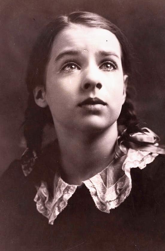 Mary Jane Irving image