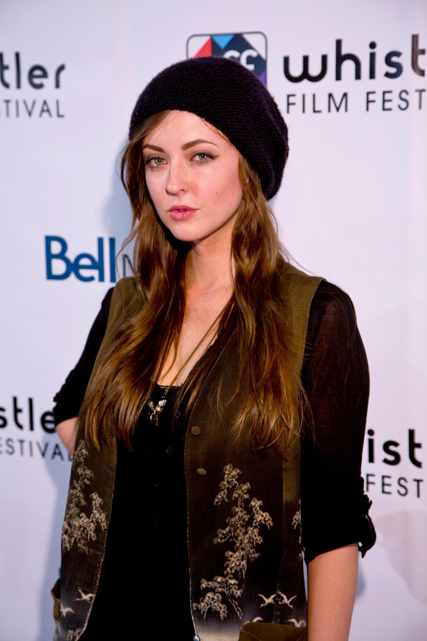 Katharine Isabelle image