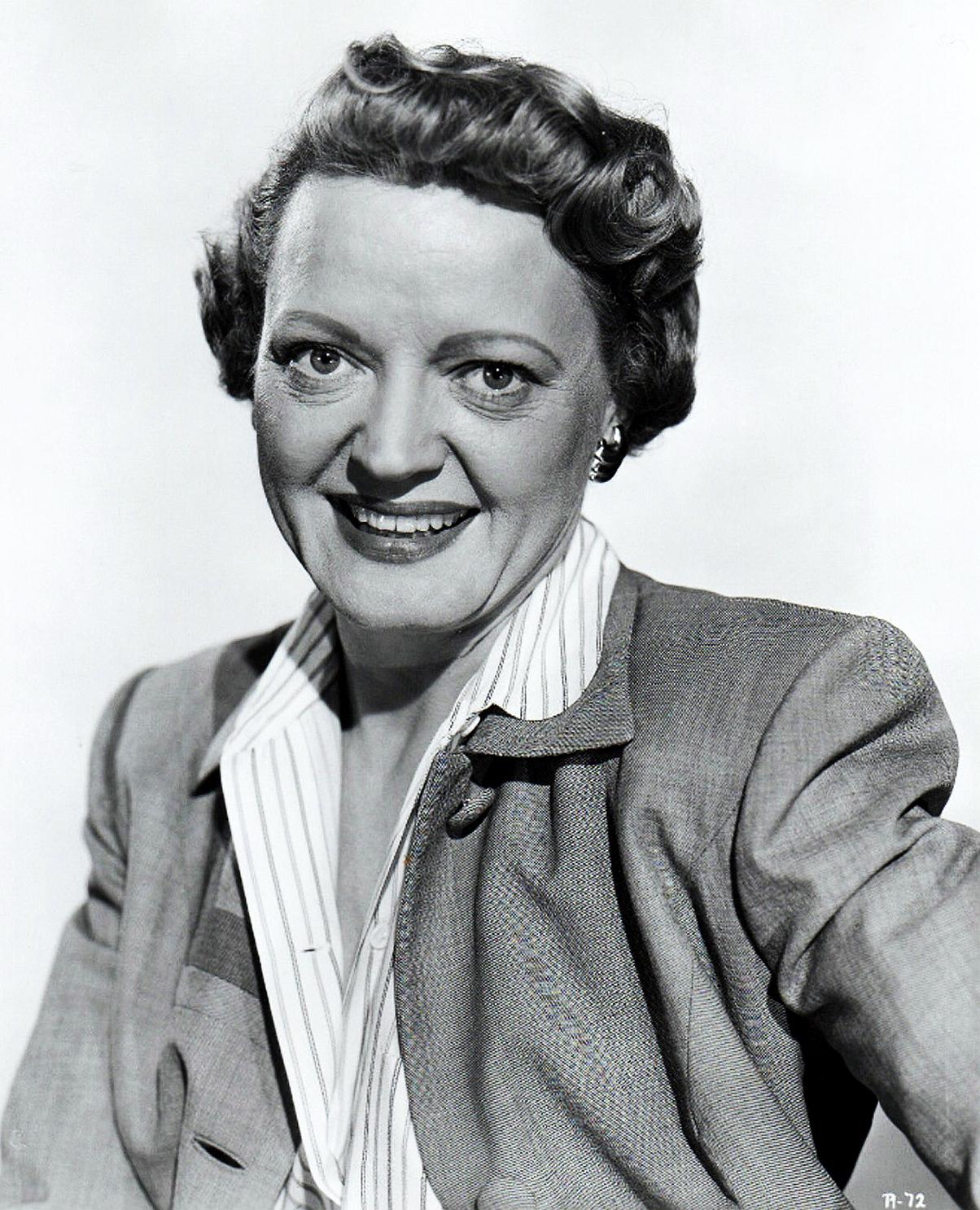 Vivi Janiss image
