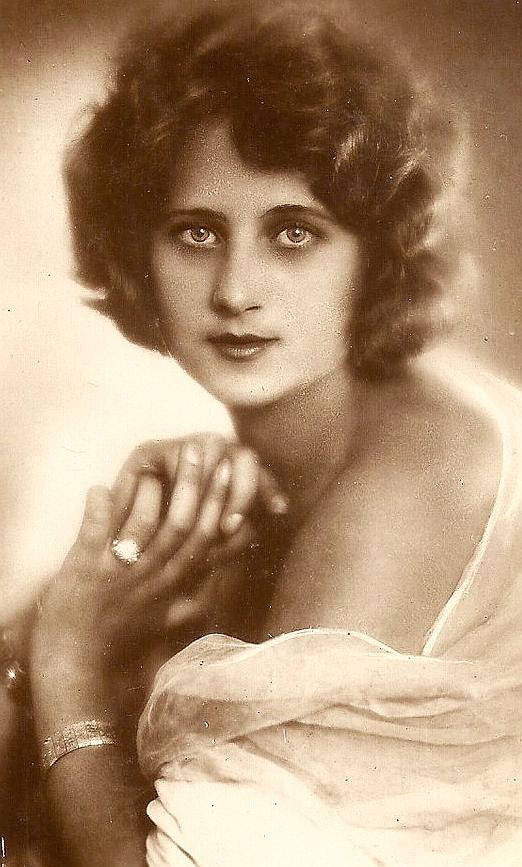 Anita Janová image