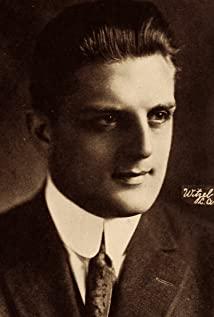 Lamar Johnstone image
