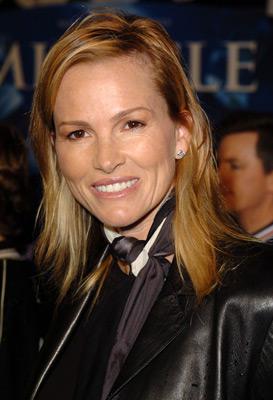 Janet Jones image