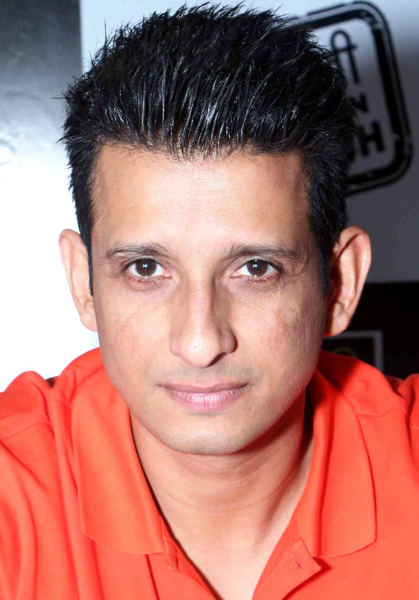 Sharman Joshi image
