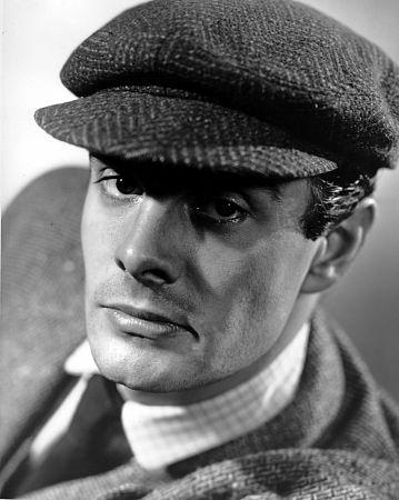 Louis Jourdan image