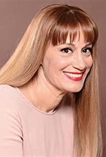 Miki Kam image