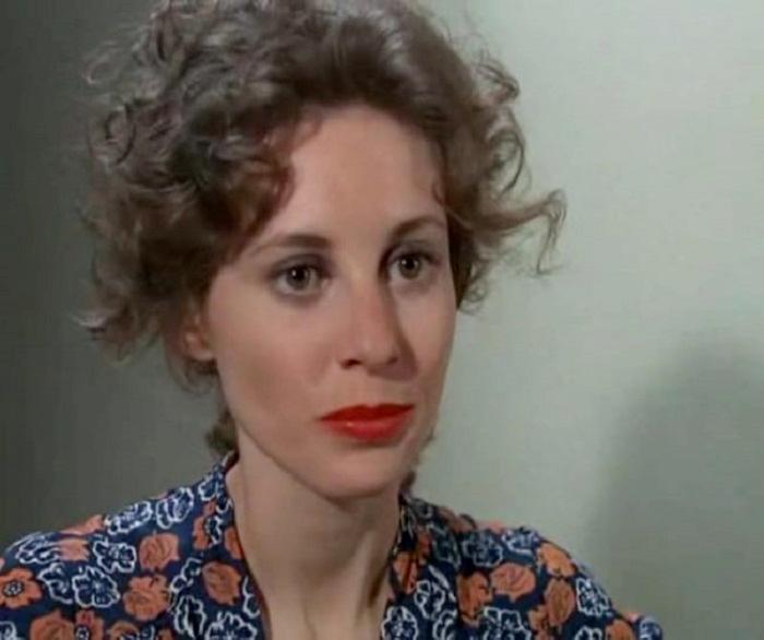 Suzanne Kay image